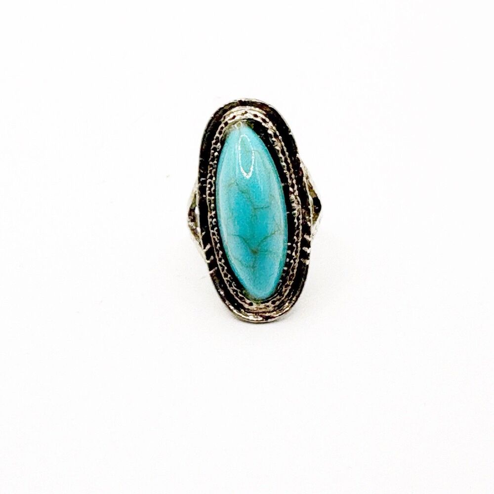 Vintage Silver Tone Ring With Turquoise Stone Oval Design Size 7.75